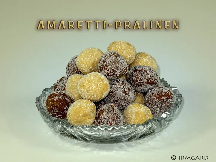 Amaretti-Pralinen