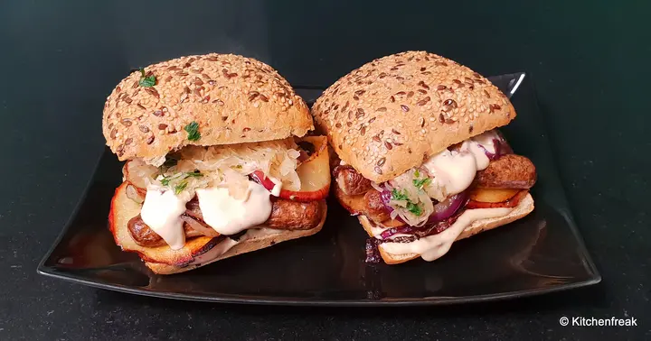 Deftiger Sauerkraut Burger