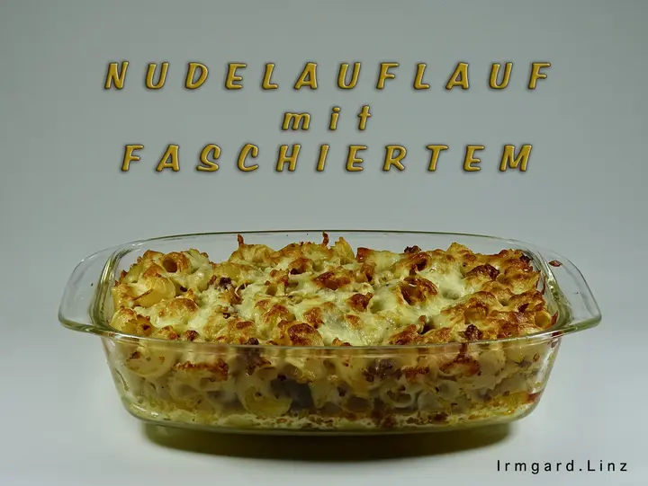 Nudelauflauf mit Faschiertem