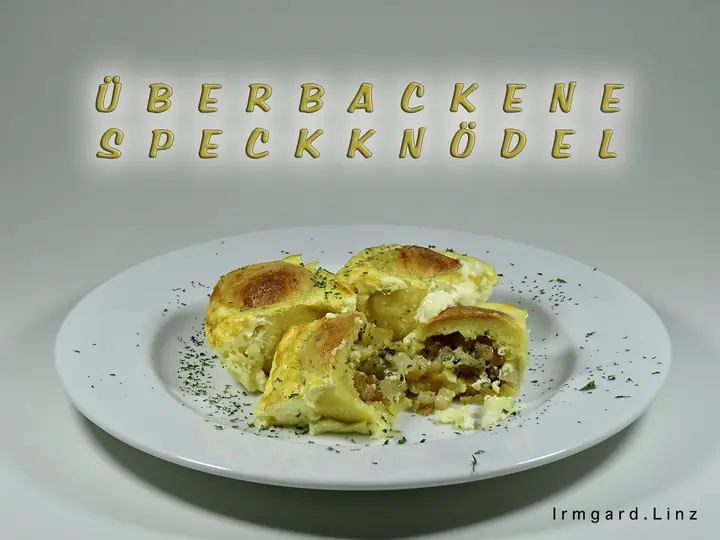Überbackene Speckknödel