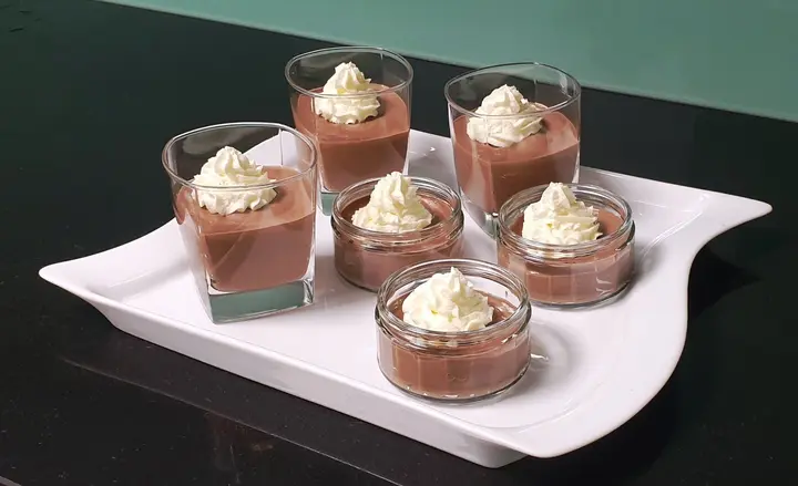 Whiskey Dattel Dessert