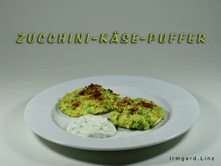 Zucchini-Käse-Puffer