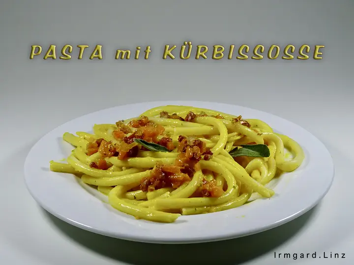 Pasta mit Kürbissosse