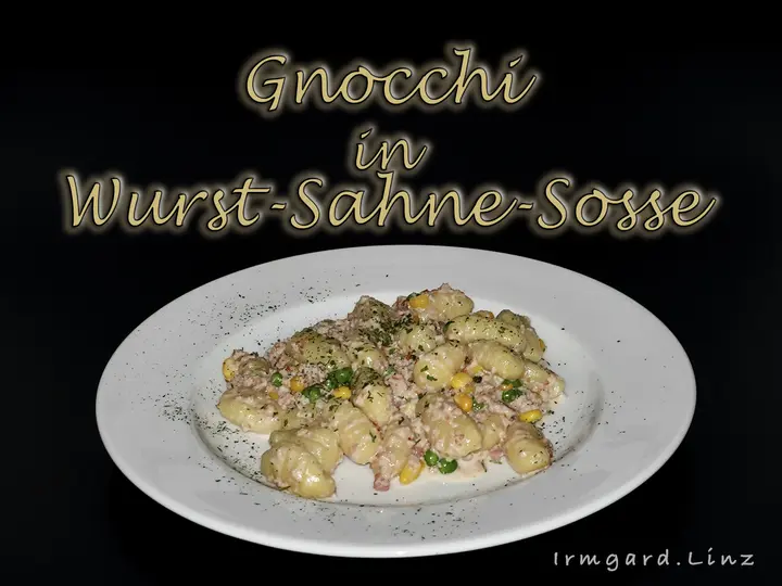 Gnocchi in Wurst-Sahne-Sosse
