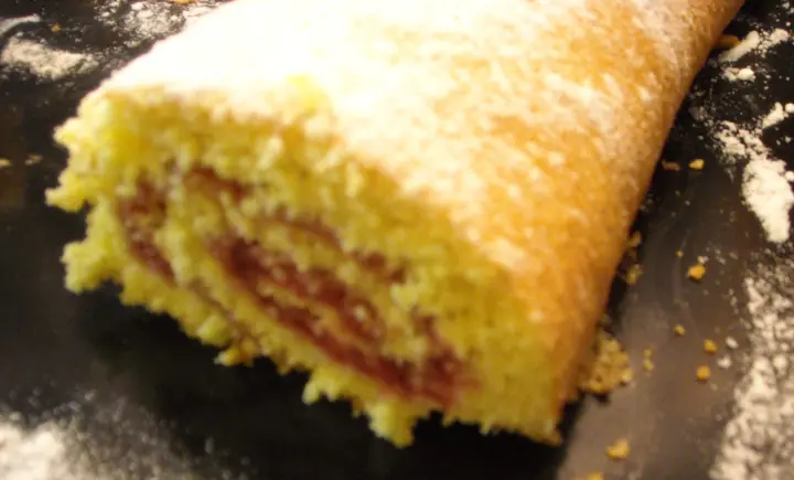 Biskuitroulade / Warme Zubereitung 