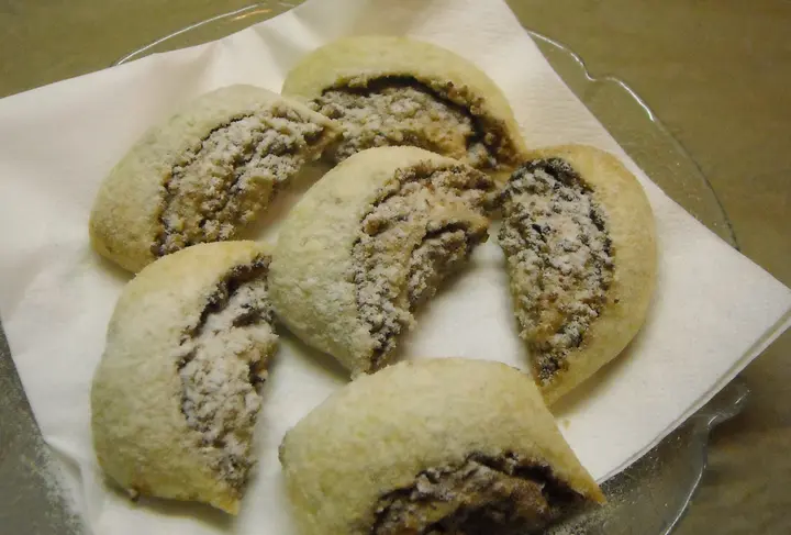 Blätterteig - Nusskipferl