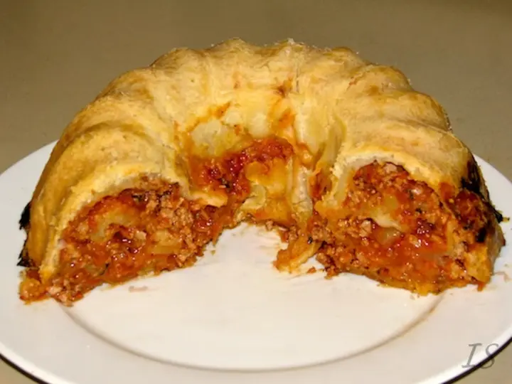 Gugelhupf à la Bolognese