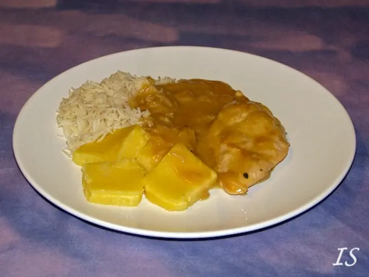 Putenschnitzel mit Zwiebelsauce