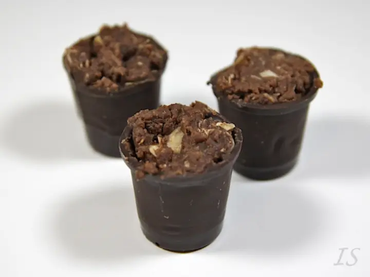 Schokotöpfchen mit Nusstrüffel