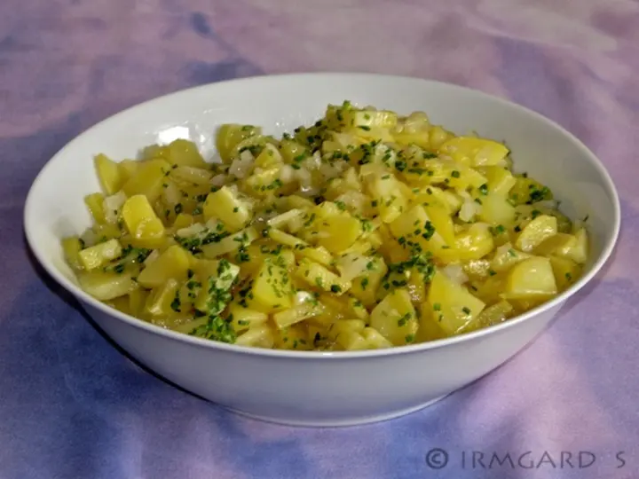 Einfacher Kartoffelsalat