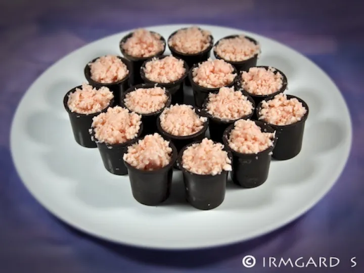 Schokotöpfchen mit Punschfülle