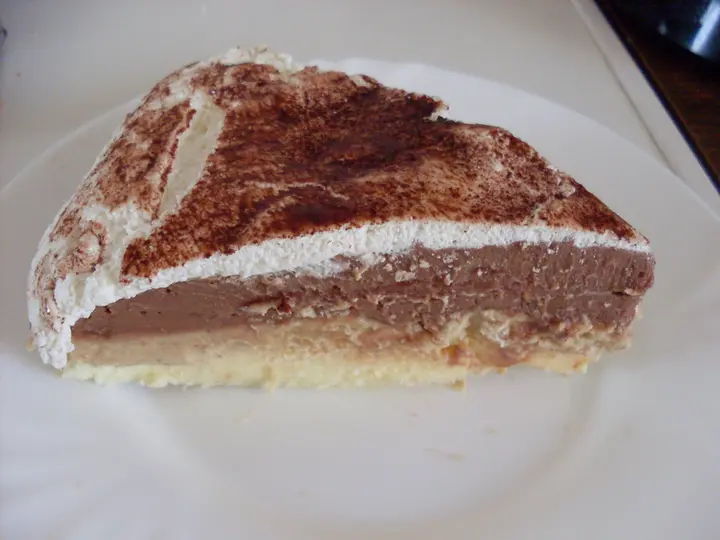 Drei - Lagen - Kuchen