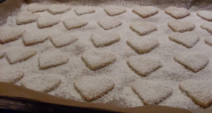 Zimtsterne mit Mandeln