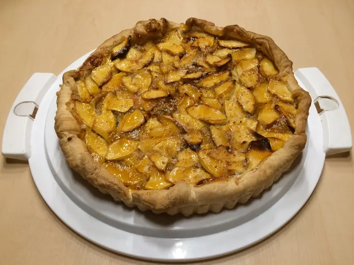 Apfeltarte mit Mandeln