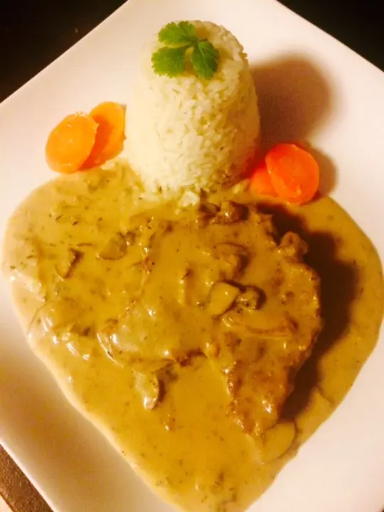 Champignon-Rahm Schnitzel