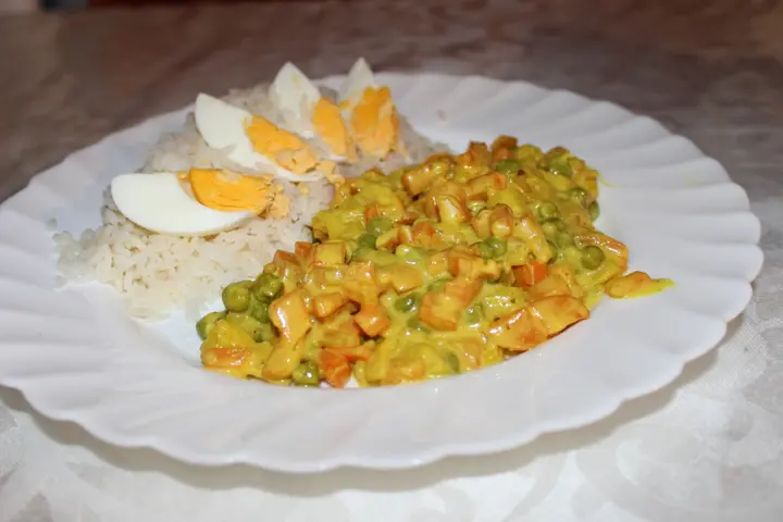 Karotten-Erbsen-Curry