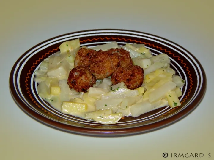 Kohlrabi-Kartoffel-Gemüse mit Köttbullar