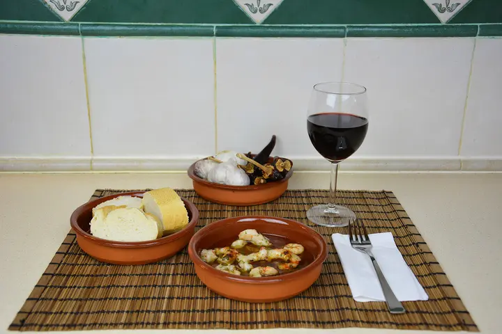 Gambas al Ajillo - spanische Knoblauch Garnelen