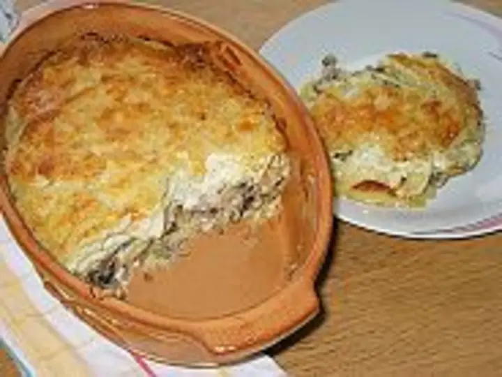 Erdäpfelgratin mit Schwammerln