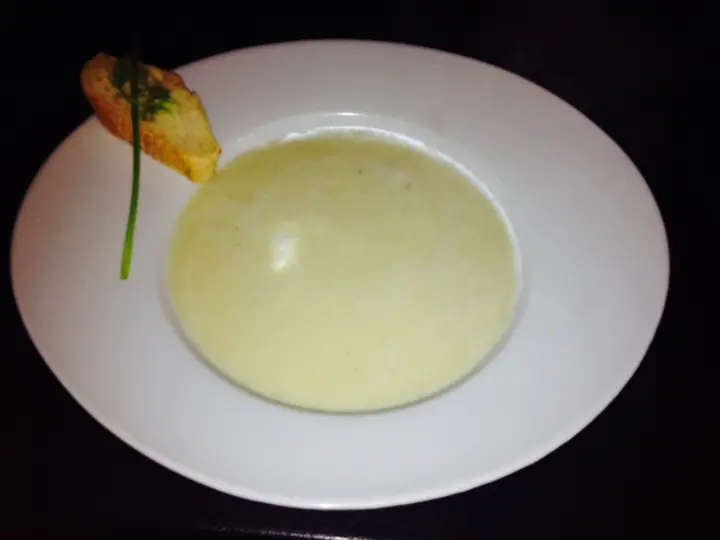 Fenchelcremesuppe mit Pernod