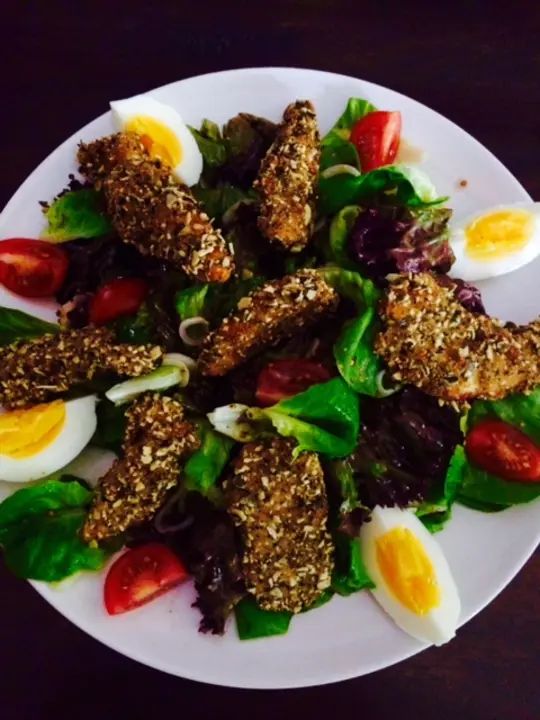 Hühnerstreifen in Kürbiskern Panade