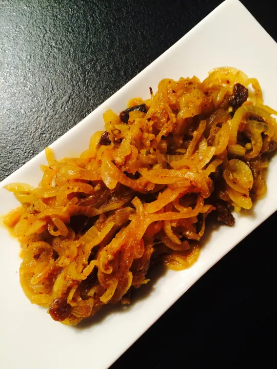 Orientalisches Zwiebelgemüse