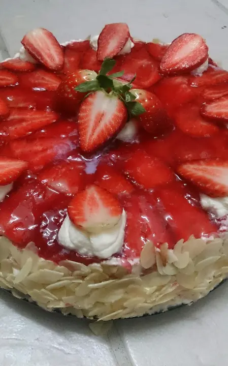 Topfenmoussetorte a la Sacher