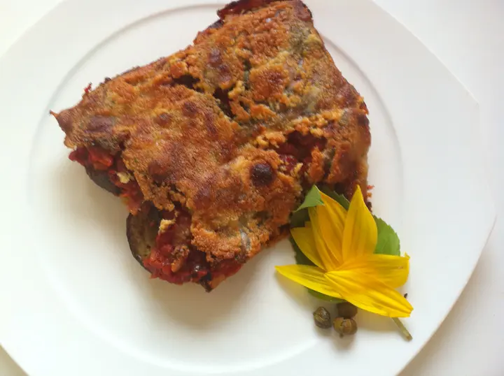 Zucchiniauflauf mit  Käse überbacken