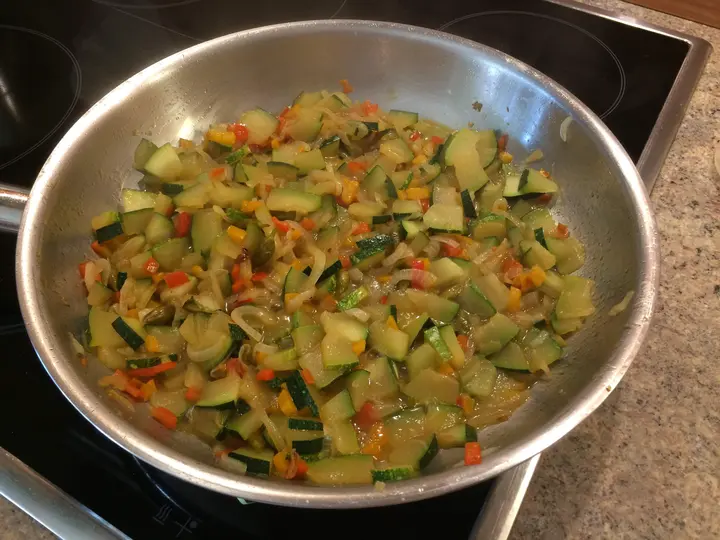 Zucchini-Karotten-Gemüse