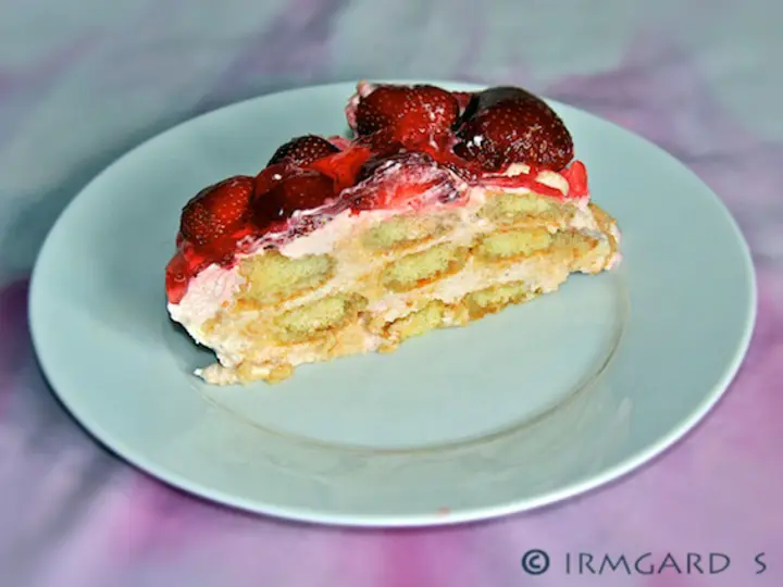 Erdbeer-Tiramisu