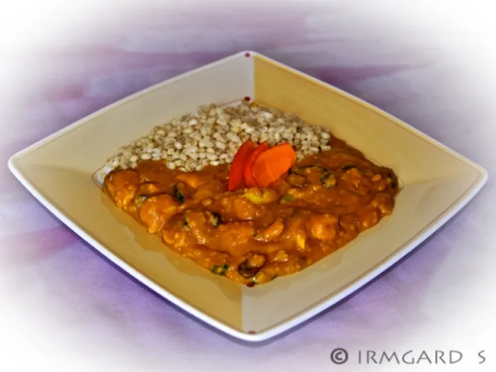 Kürbiscurry mit Huhn und Pilzen