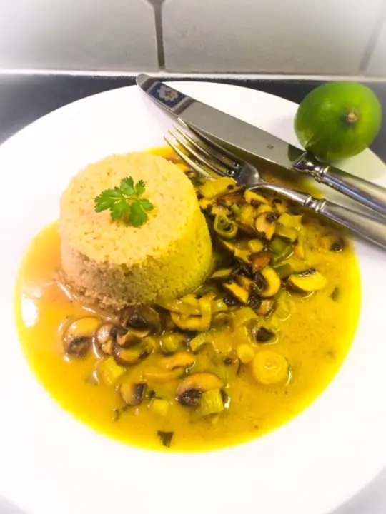 Jungzwiebel-Pilz Pfanne