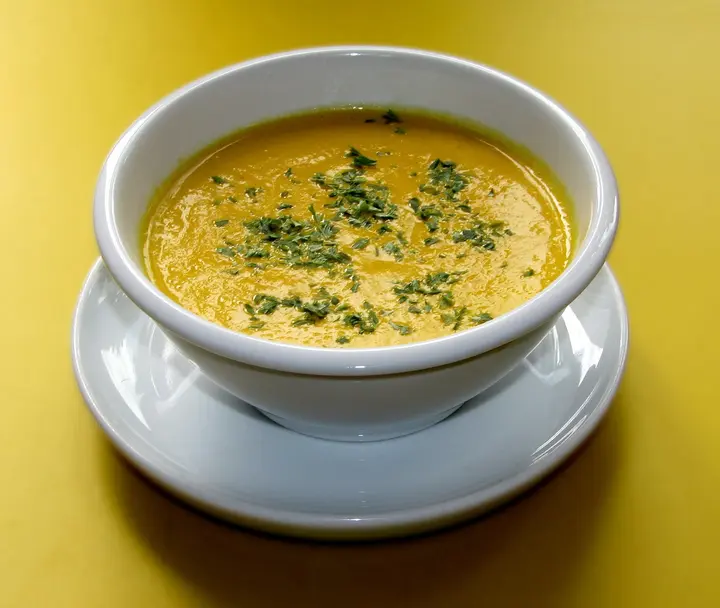 Poldi’s  Karotten-Apfel-Suppe