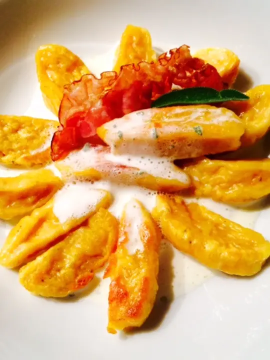 Kürbis Gnocchi mit Salbei