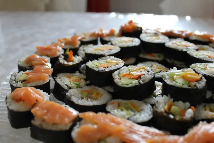 Lachs-Sushi