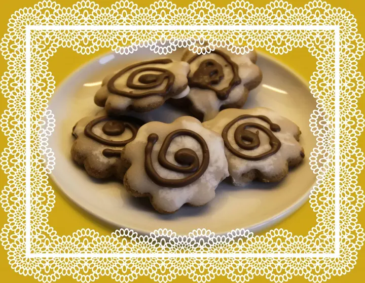 Lebkuchen mit Zitronenglasur