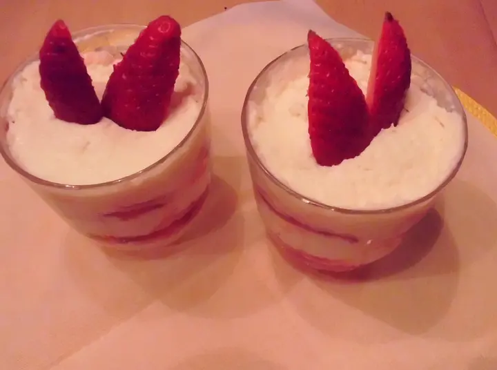 Mascarpone - Erdbeer - Dessert