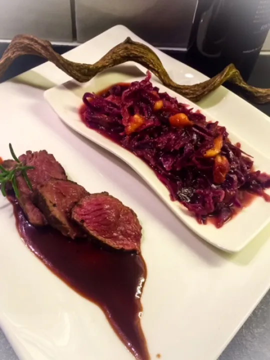 Rotkraut-Mango Salat