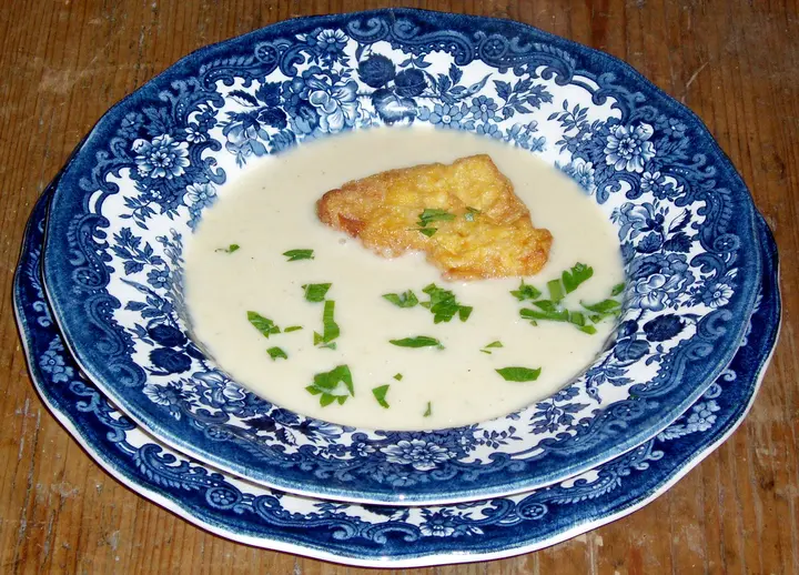 Selleriecremesuppe