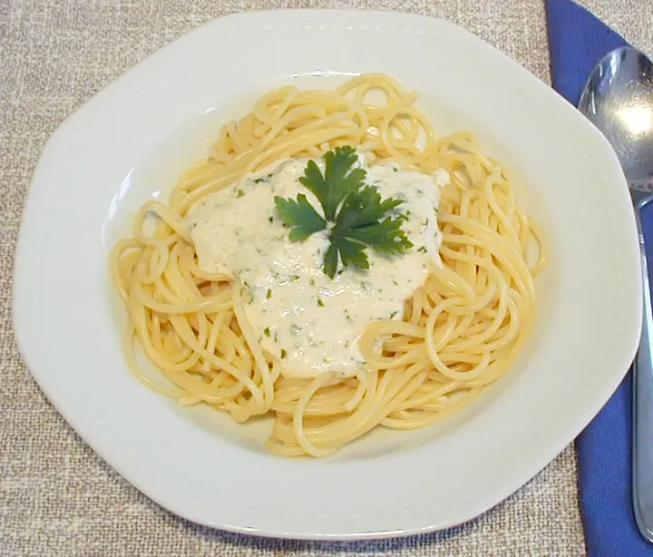 Spaghetti Alfredo