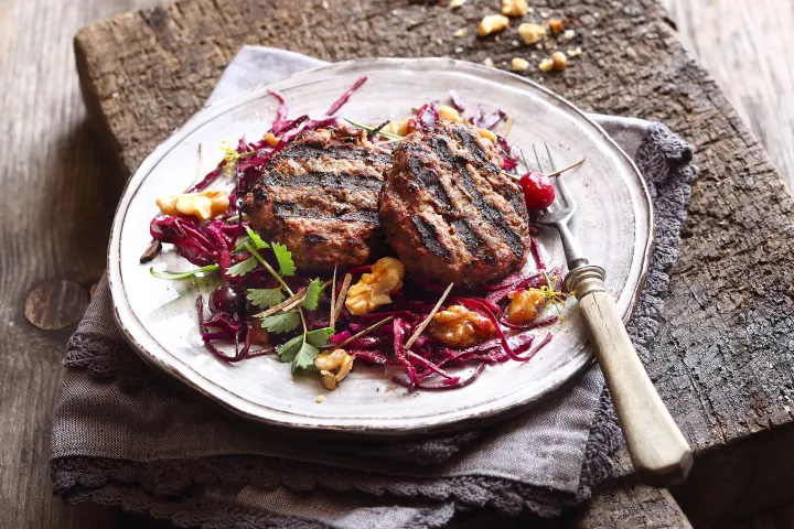 Wild-Fleischlaberl vom Weber Grill