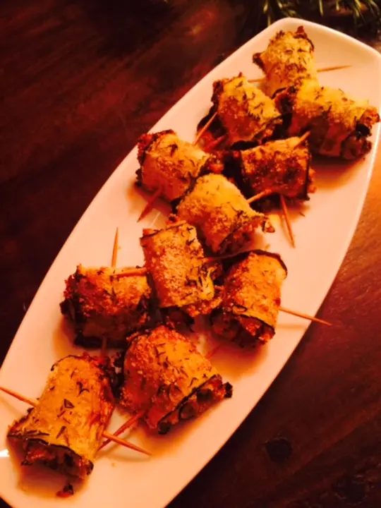 Zucchiniröllchen ( Antipasti )