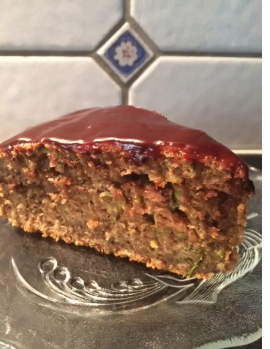 ZUCCHINI Kuchen im Schokomantel