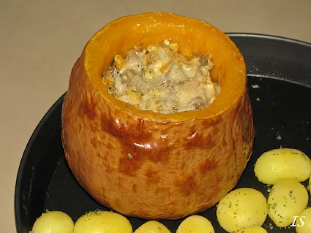 Gefüllter Kürbis
