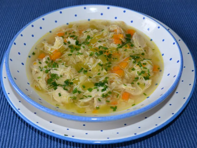 Ungarische Hühnersuppe