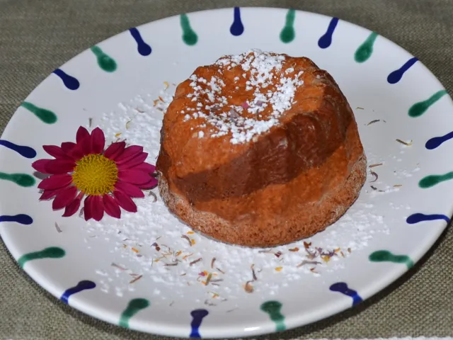 Mandel-Mini-Gugelhupf