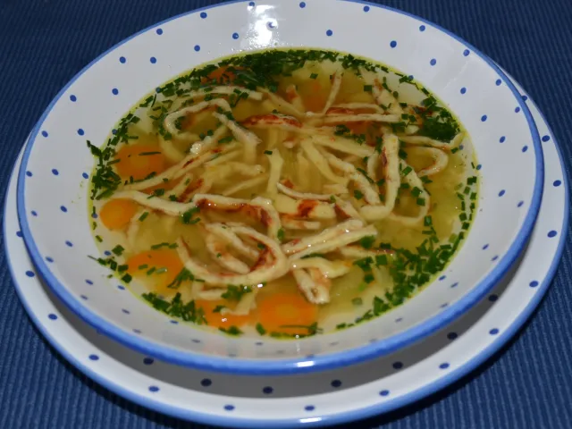 Käseflädle-Suppe