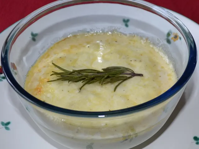 Überbackene Käsesuppe