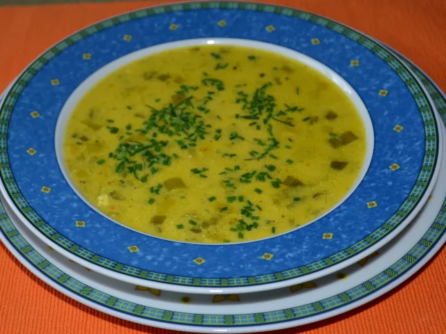 Lauch-Safran-Suppe