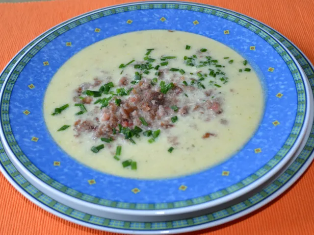 Rahmsuppe mit Heidensterz